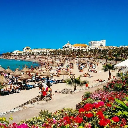 Americas Garden Apartman *